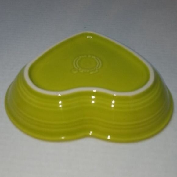 Fiestaware Fiesta CERAMIC Medium Heart Bowl Dish CONTAINER Lemongrass - Picture 6 of 11